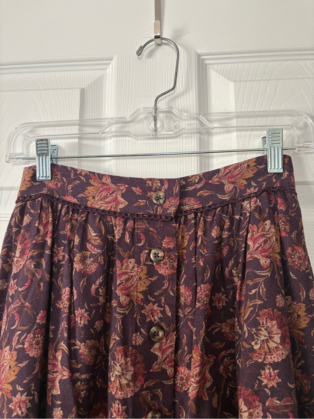 Disturbia Skye Button Down Midi Skirt, 2 - Picture 6 of 10